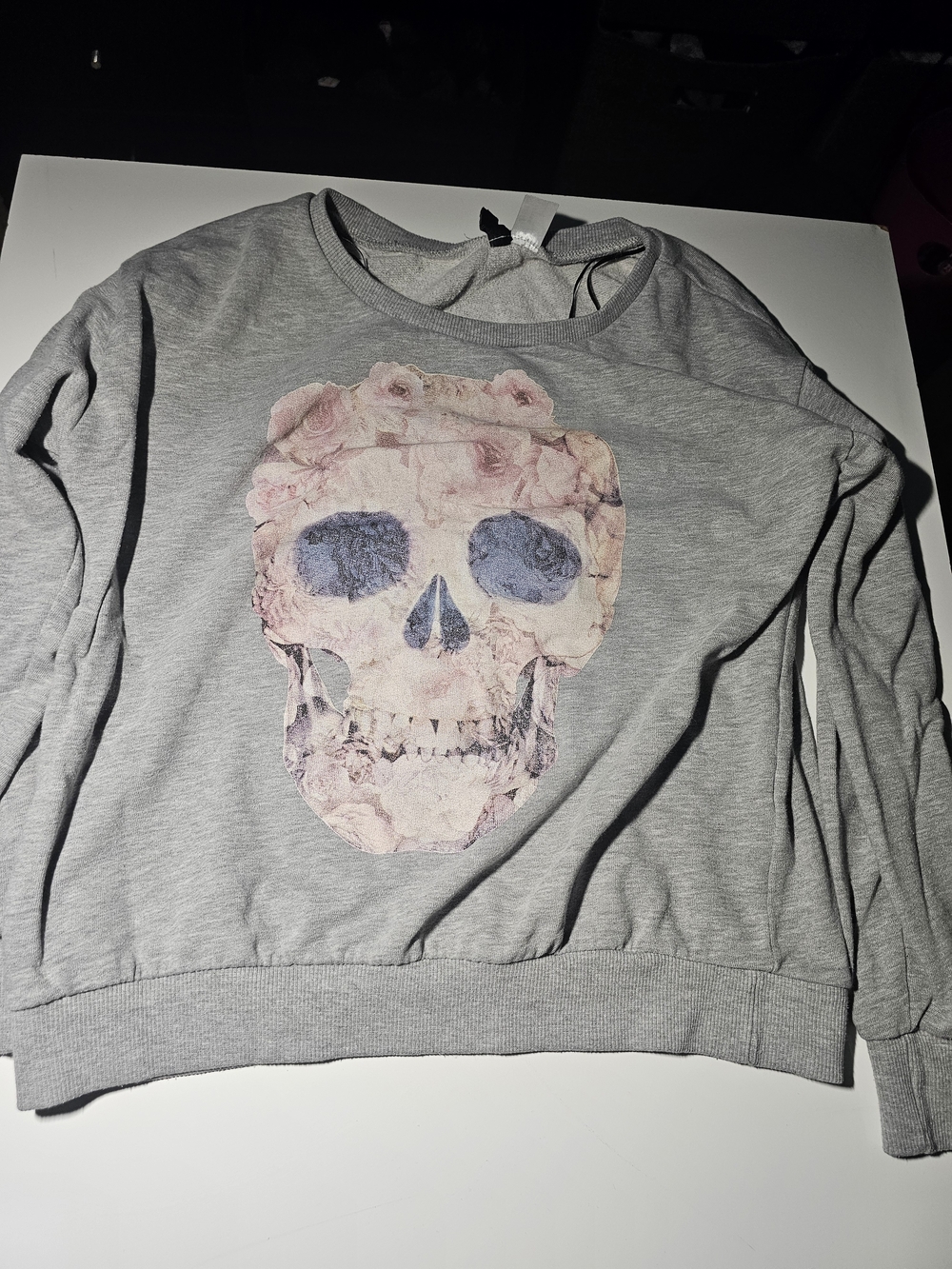 Women's Gray Skull Graphic Sweatshirt - H&M